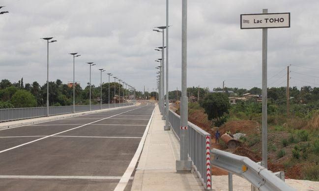 Bridge over Lake Toho, Pahou – Tori, 2024